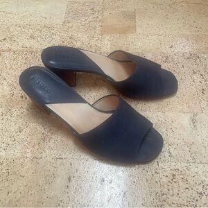 Nisolo navy leather slides